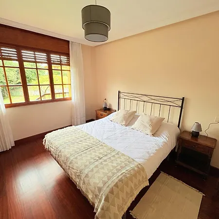Nyaraló Casa La Zampuca Gijon *