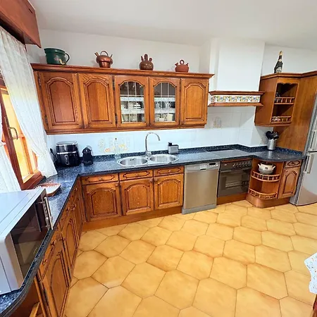 Nyaraló Casa La Zampuca Gijon *